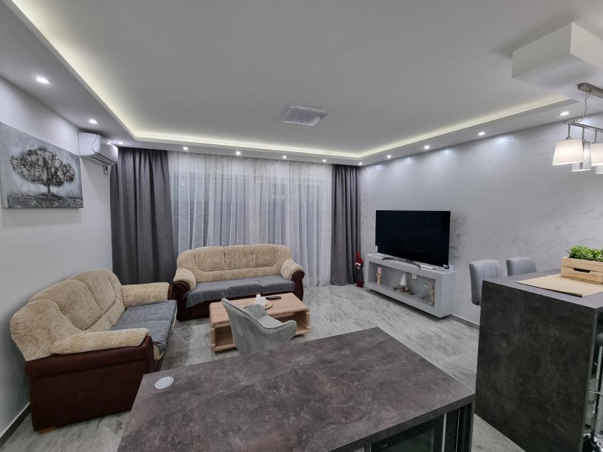 306 Apartman Subotica Eksteriør bilde